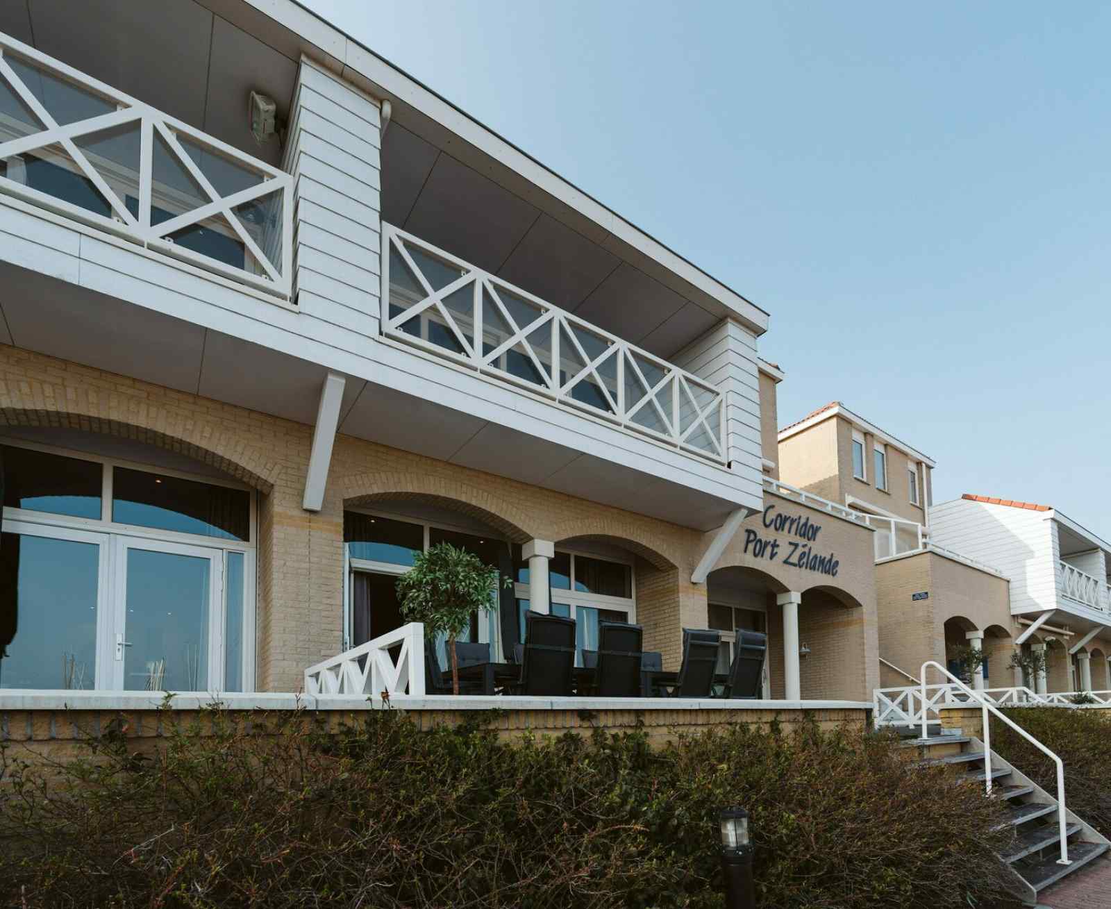 Luxe 10-persoons appartement op Marina Port Zélande met uitzicht op de haven-Roompot