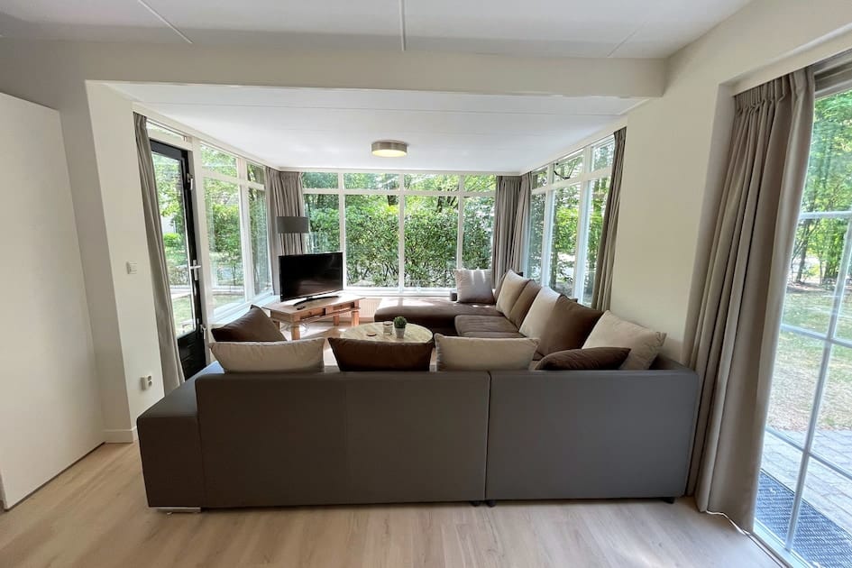 Vuurvlinder met Serre 10-Roompot