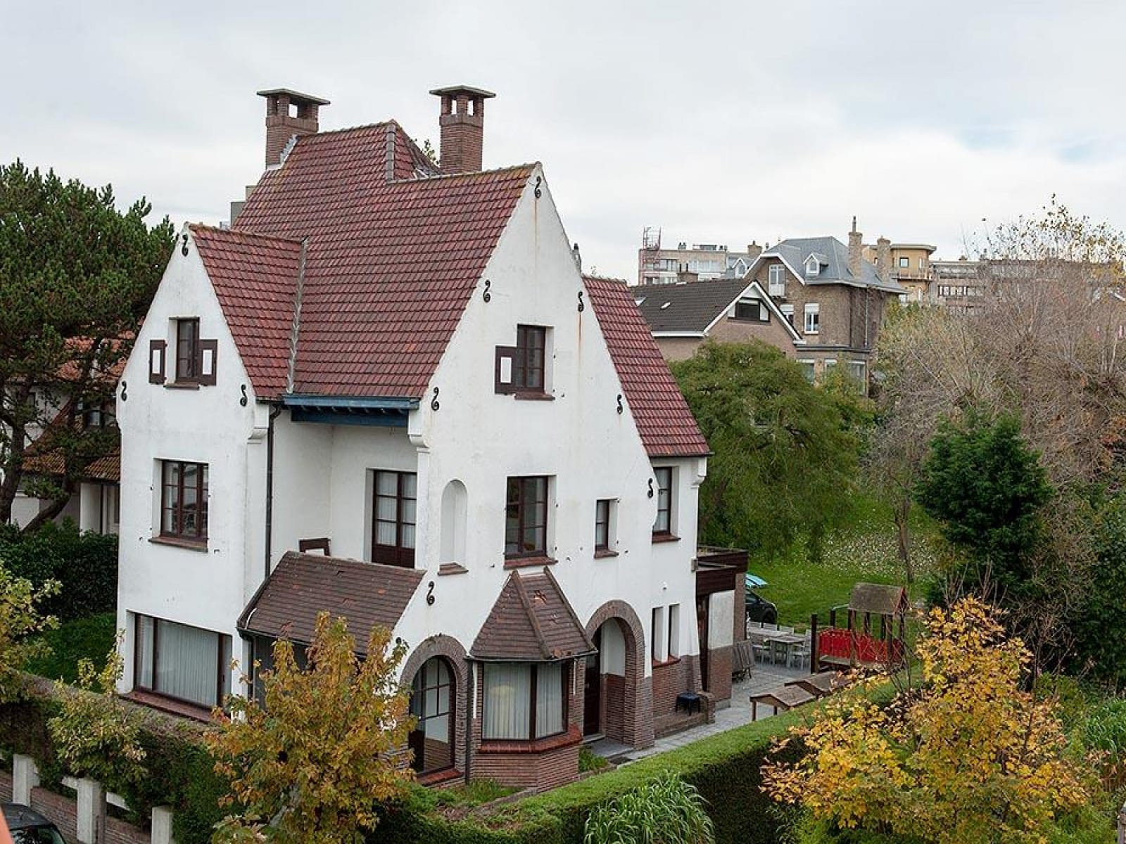 Groepsaccommodatie voor 20 tot 24 personen in de Belgische kustplaats De Panne-Heerlijke-Huisjes